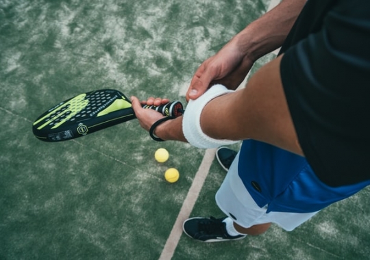 Tennis Elbow – Centre Court